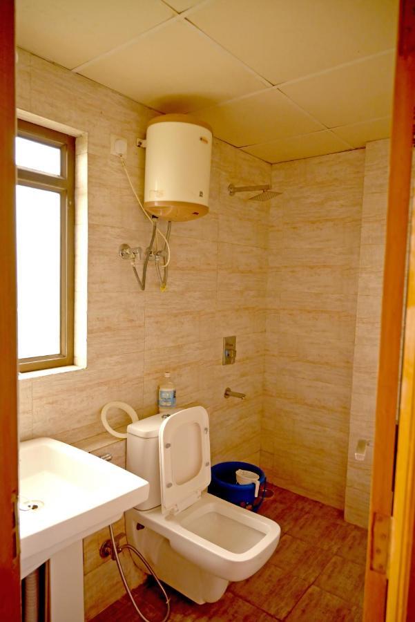 Hare Krishna Home Stay Вриндавана Экстерьер фото